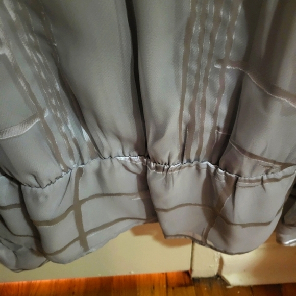 Amazing blouse - Picture 7 of 12